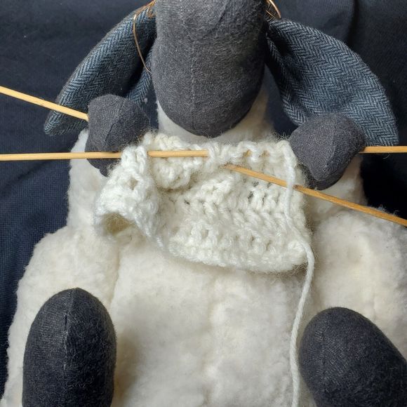 Plush Knitting Granny Sheep Stuffed Animal Black White Knit Needle Sewing 14” - Picture 16 of 16